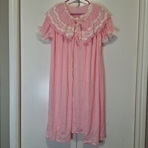 Vintage Pink Babydoll Nightgown and Robe with Ruffle Lace Collar Sz Medium